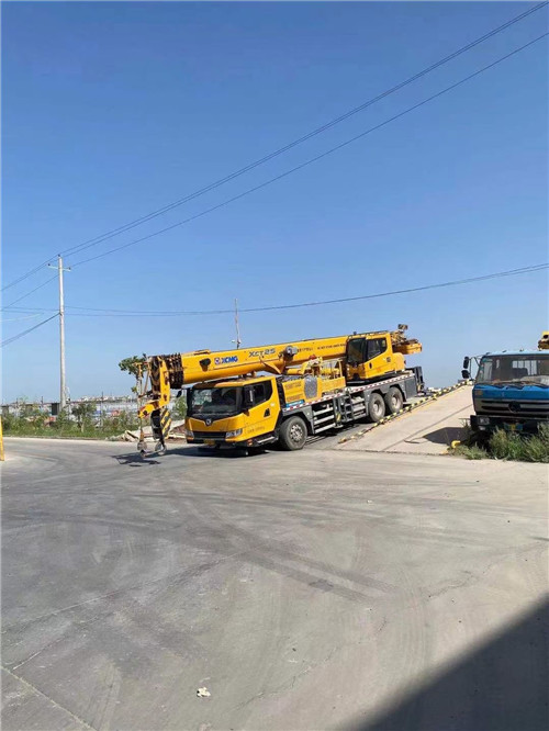 开阳县吊车作业时，可能会产生哪些额外收费项目？